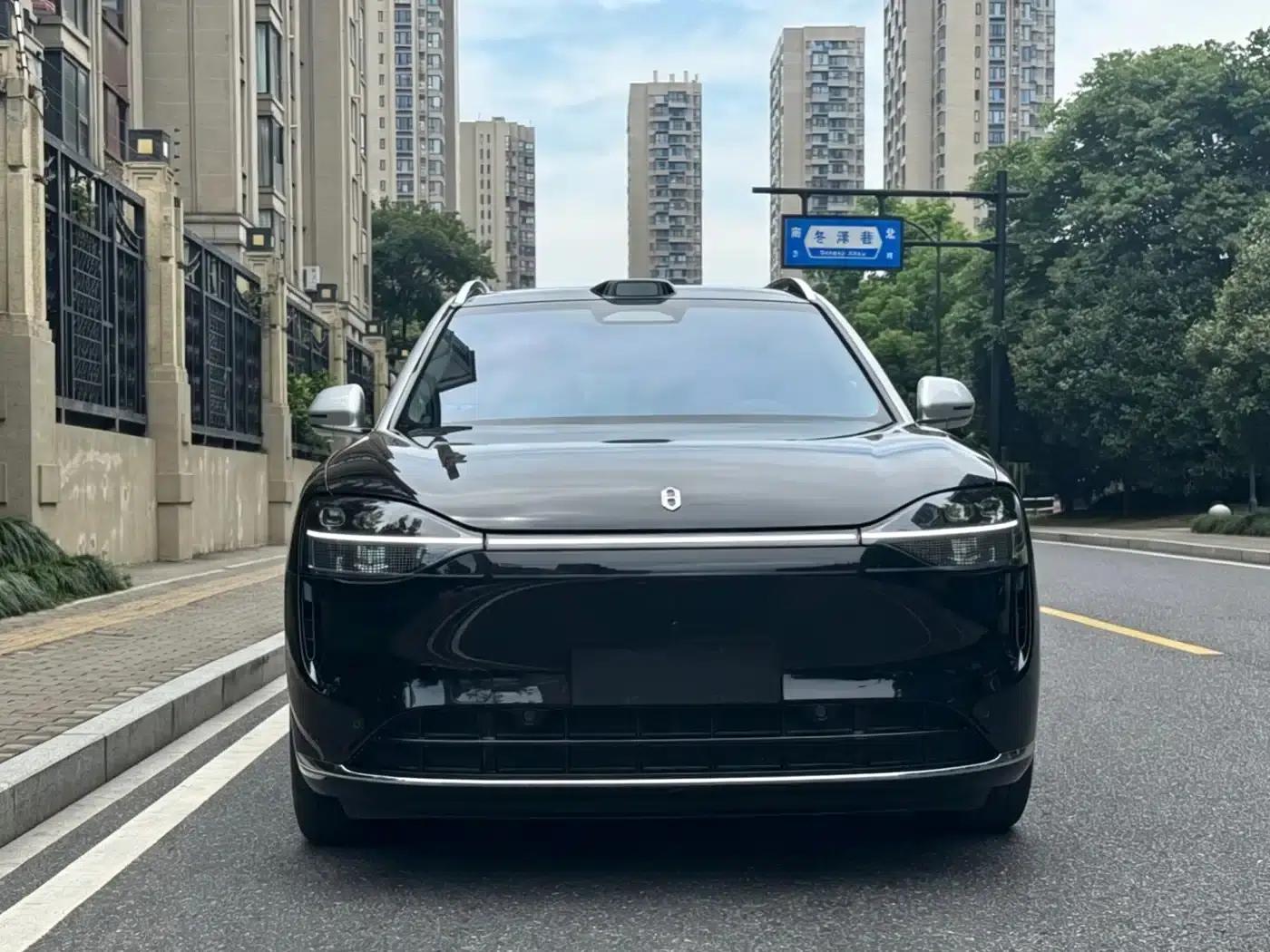 Wenjie M9 2025 Ultra Extended Range Edition (52kWh, 6-seater, 192-line LiDAR) — миниатюра 2