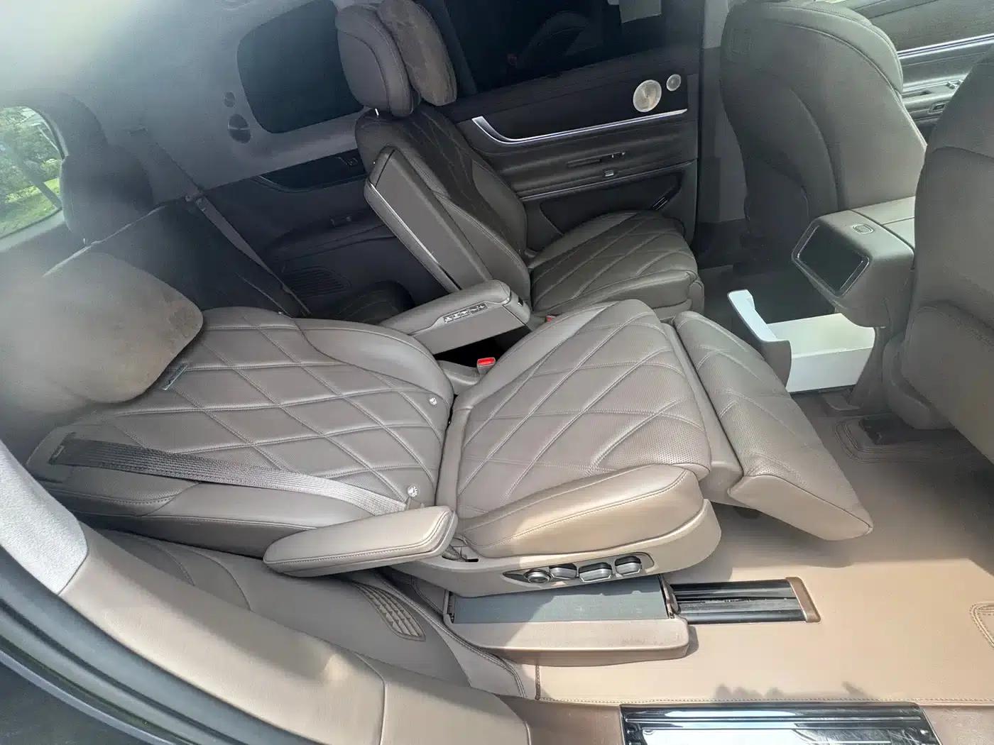 Wenjie M9 2025 Ultra Extended Range Edition (52kWh, 6-seater, 192-line LiDAR) — миниатюра 20