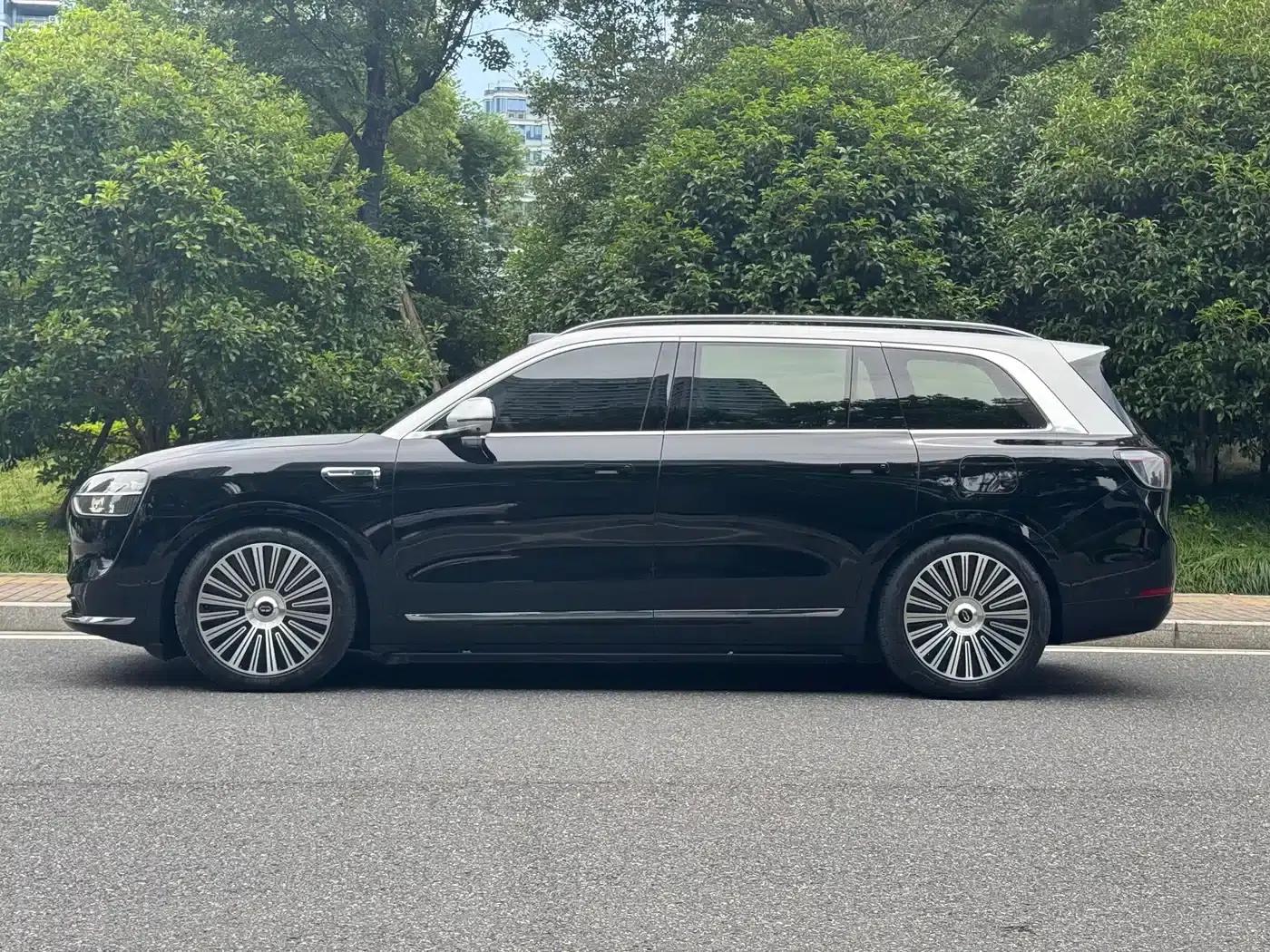 Wenjie M9 2025 Ultra Extended Range Edition (52kWh, 6-seater, 192-line LiDAR) — миниатюра 3