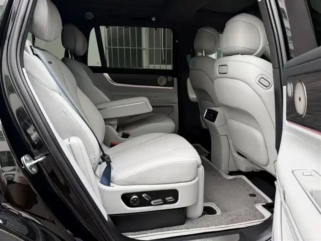 Wenjie M9 2024 Range Extended Ultra Edition 42kWh 6-Seater — миниатюра 10