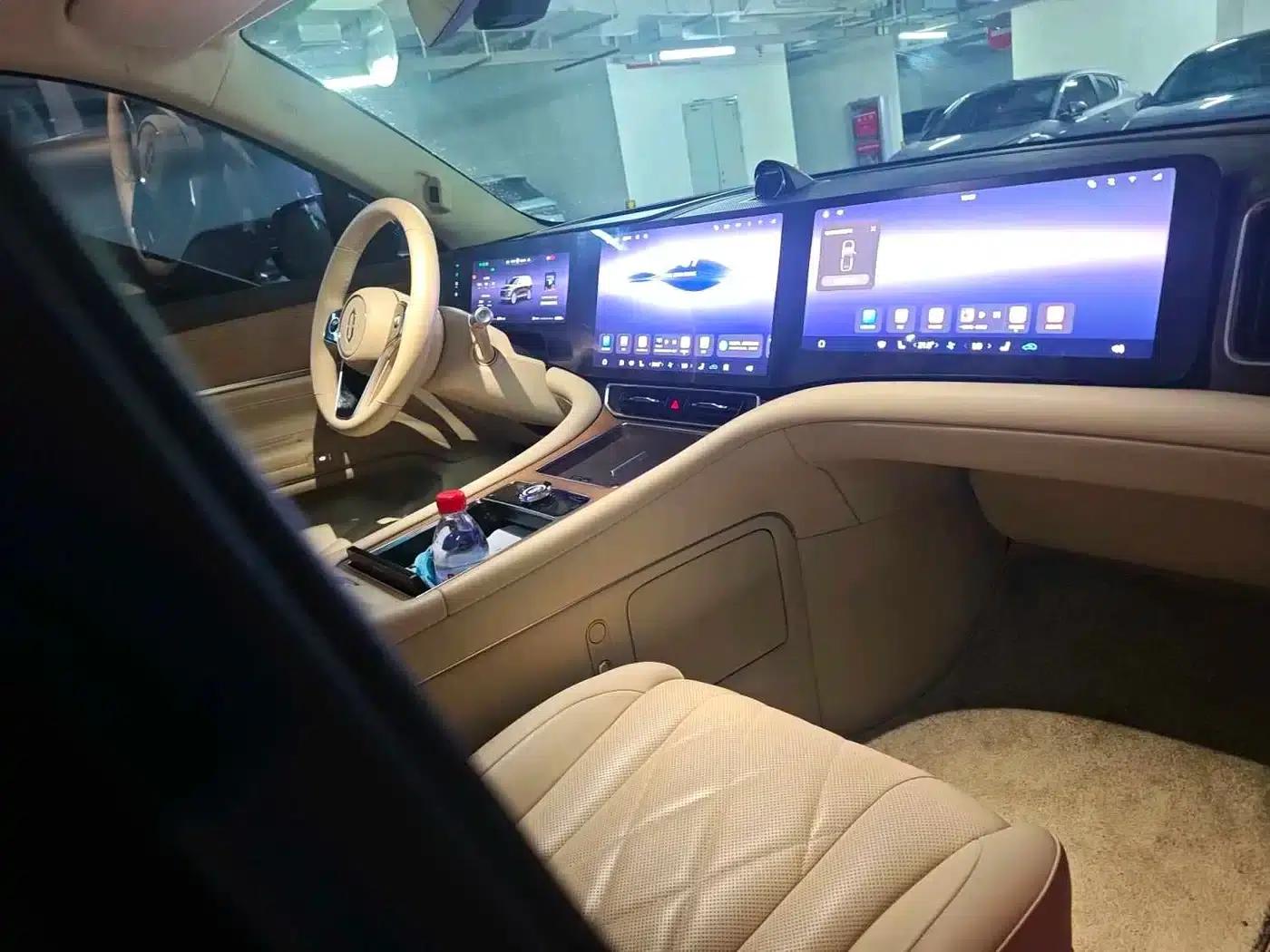 Wenjie M9 2024 Range Extended Ultra Edition 42kWh 6-Seater — миниатюра 10