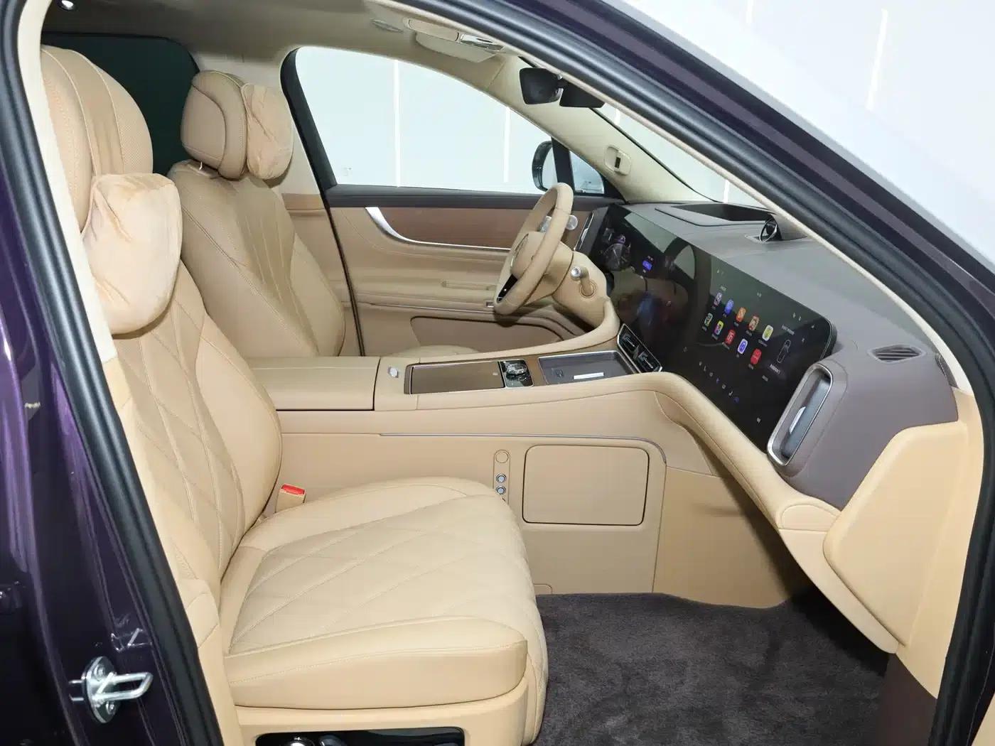 Wenjie M9 2025 Extended Range Ultra Edition 52kWh 5-Seat Version (192-line LiDAR) — миниатюра 13