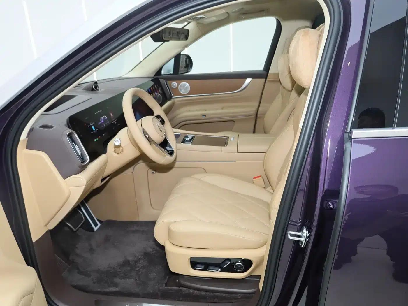 Wenjie M9 2025 Extended Range Ultra Edition 52kWh 5-Seat Version (192-line LiDAR) — миниатюра 16