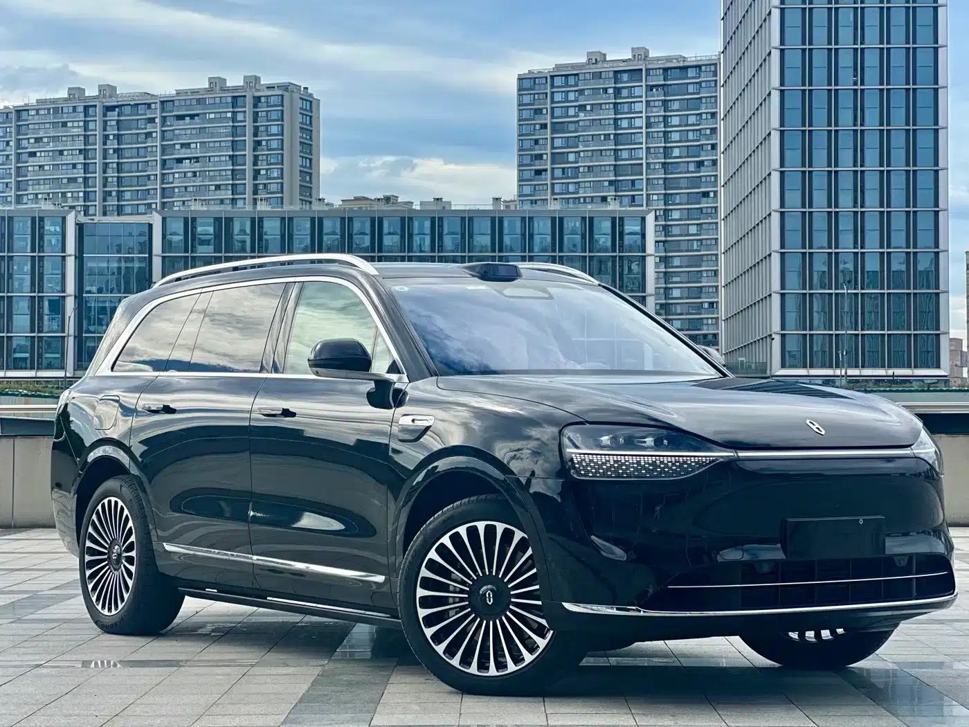 Wenjie M9 2025 Ultra Extended Range Edition 52kWh 6-Seat Version (192-line LiDAR) — миниатюра 1