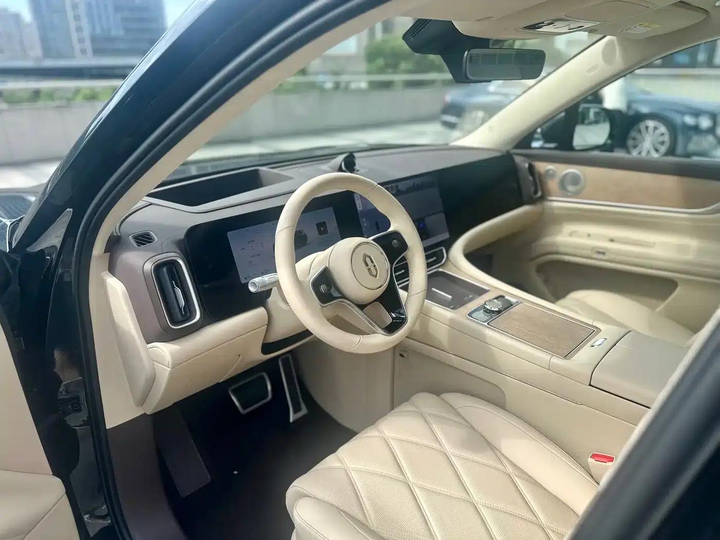 Wenjie M9 2025 Ultra Extended Range Edition 52kWh 6-Seat Version (192-line LiDAR) — миниатюра 13