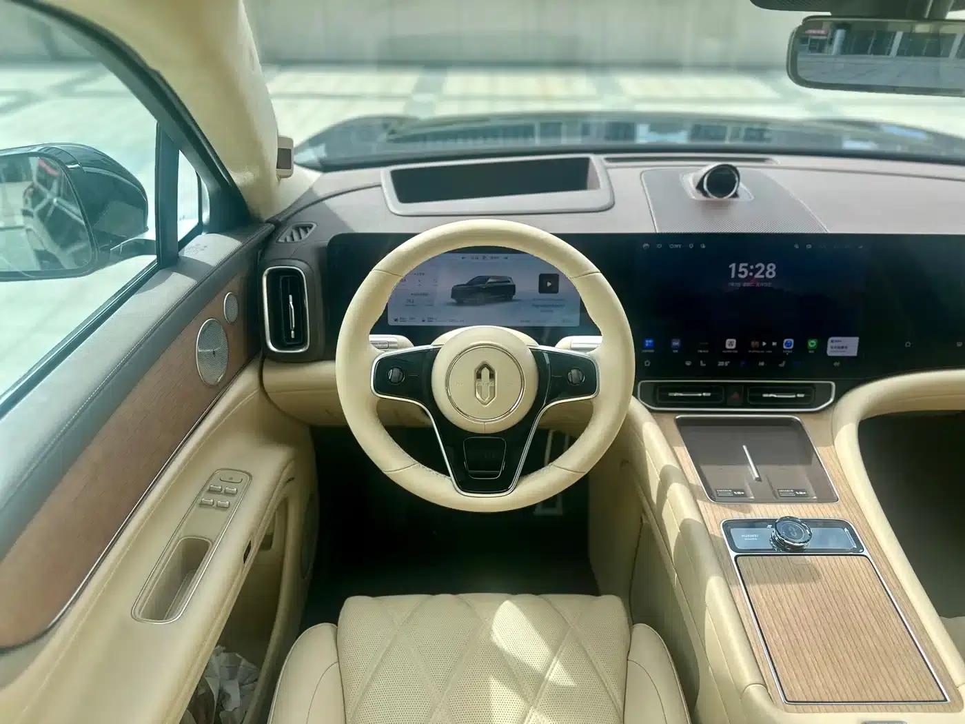 Wenjie M9 2025 Ultra Extended Range Edition 52kWh 6-Seat Version (192-line LiDAR) — миниатюра 9