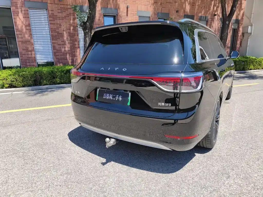 Wenjie M9 2025 Ultra Extended Range Edition (52kWh, 6-seater, 192-line LiDAR) — миниатюра 3