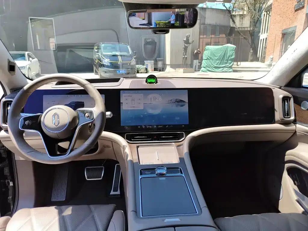 Wenjie M9 2025 Ultra Extended Range Edition (52kWh, 6-seater, 192-line LiDAR) — миниатюра 5