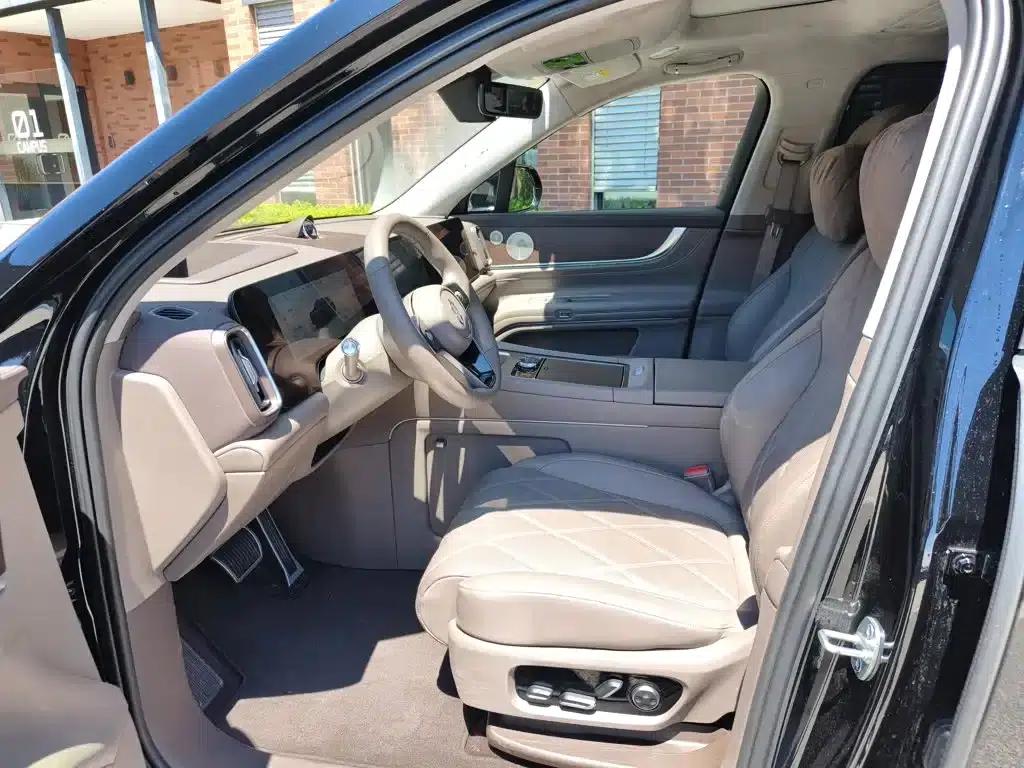 Wenjie M9 2025 Ultra Extended Range Edition (52kWh, 6-seater, 192-line LiDAR) — миниатюра 6