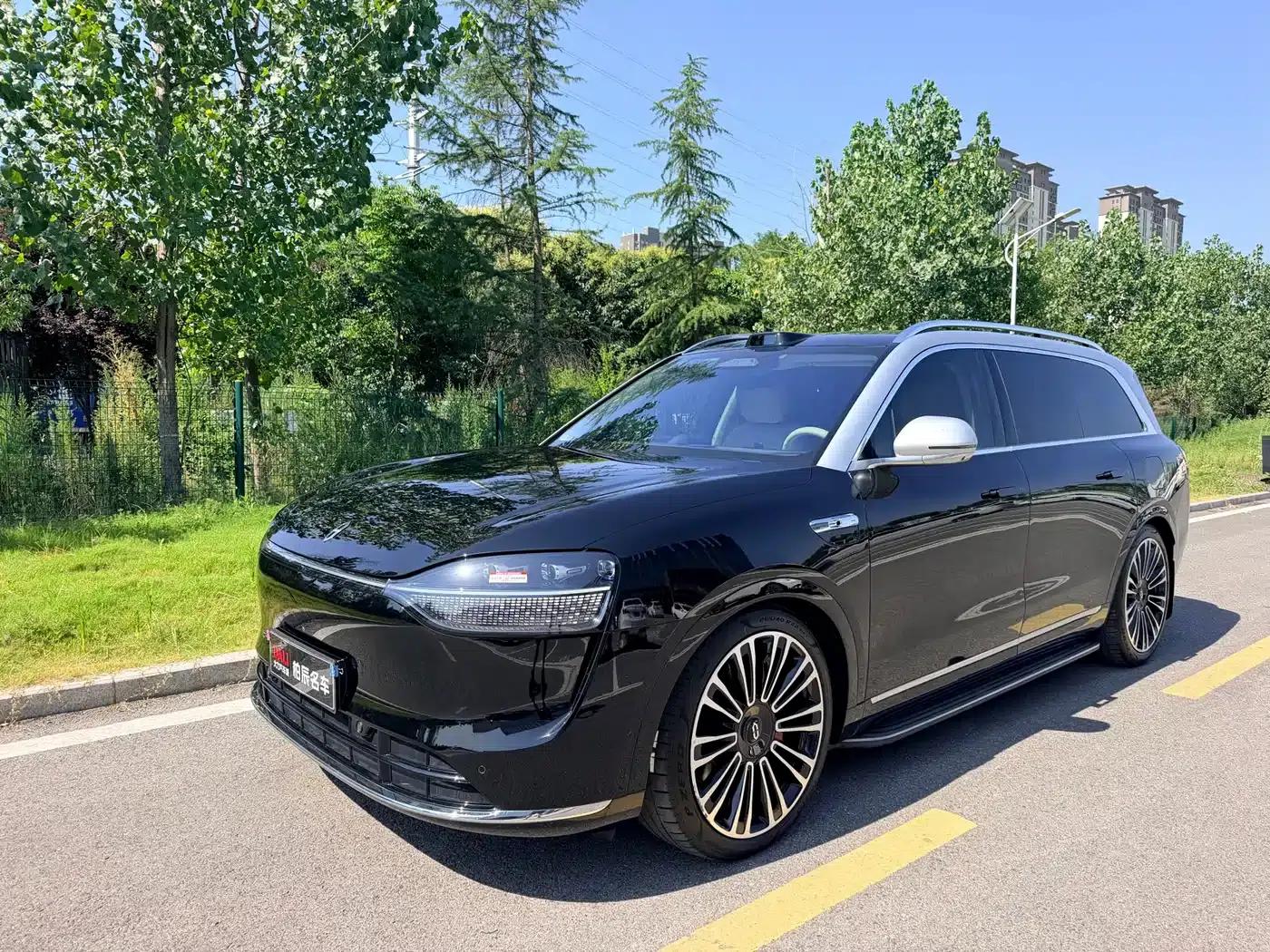Wenjie M9 2024 Range Extended Ultra Edition 42kWh 6-Seater — миниатюра 1