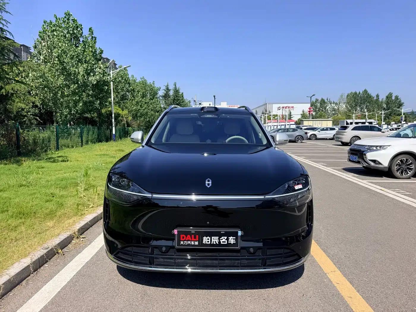 Wenjie M9 2024 Range Extended Ultra Edition 42kWh 6-Seater — миниатюра 2