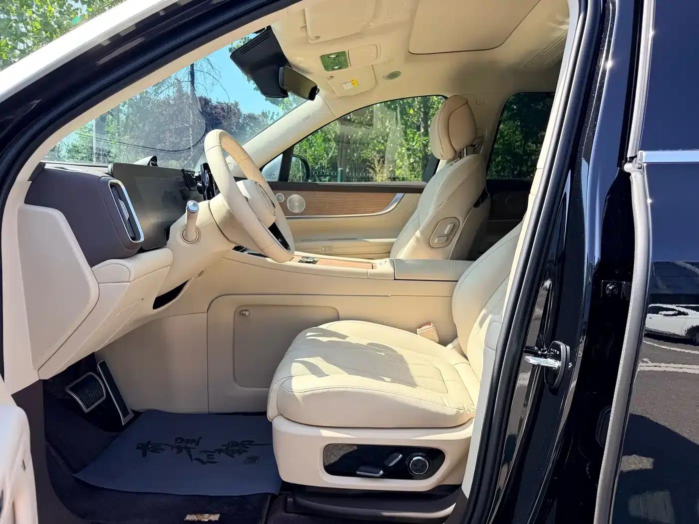 Wenjie M9 2024 Range Extended Ultra Edition 42kWh 6-Seater — миниатюра 8