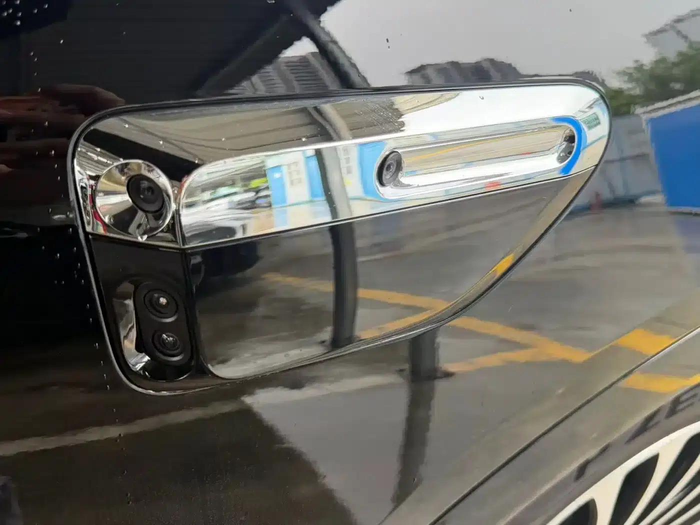 Wenjie M9 2025 Extended Range Max Edition 52kWh 6-Seat Version (896-line LiDAR) — миниатюра 11