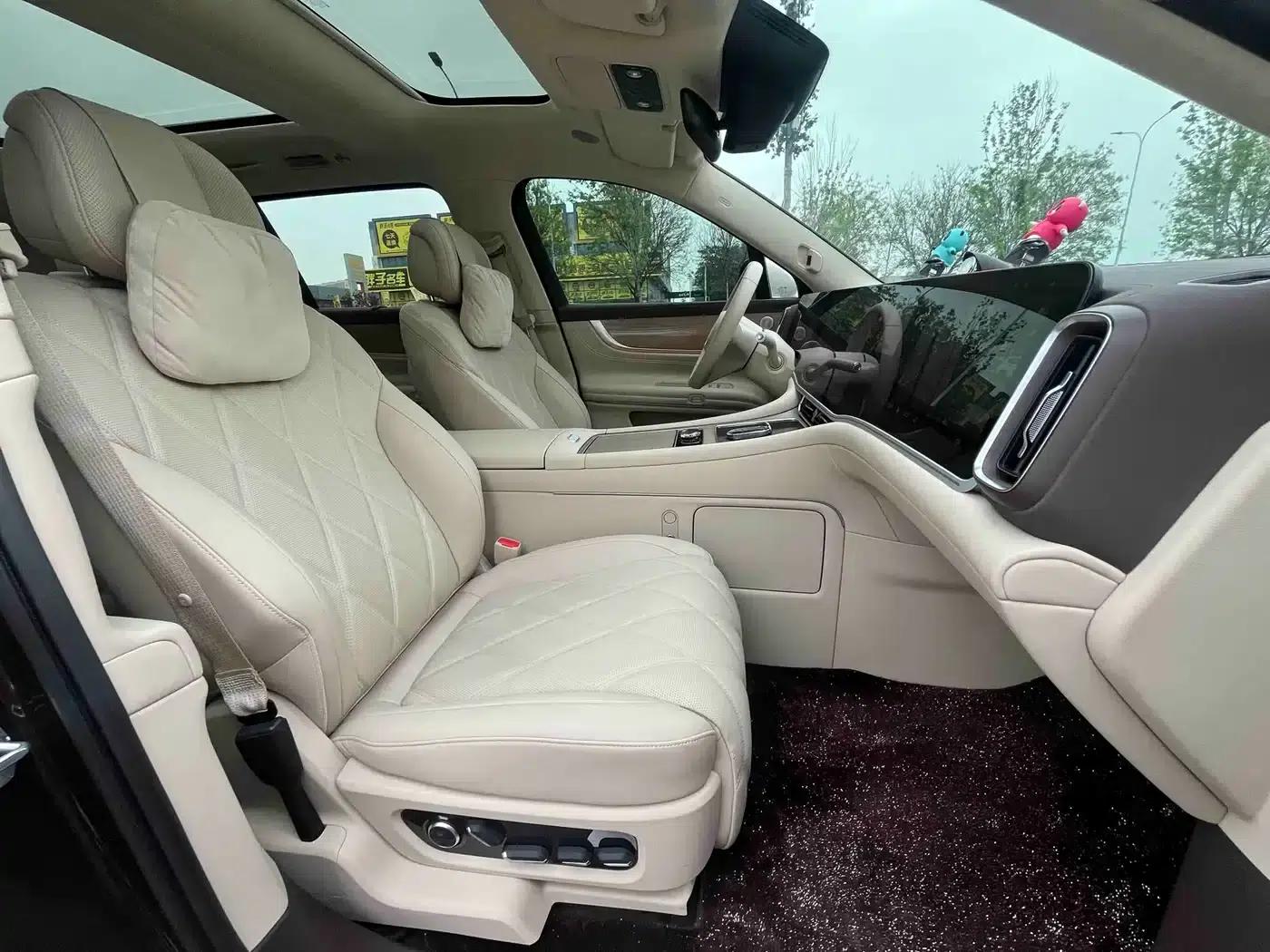 Wenjie M9 2025 Ultra Extended Range Edition (52kWh, 6-seater, 192-line LiDAR) — миниатюра 13