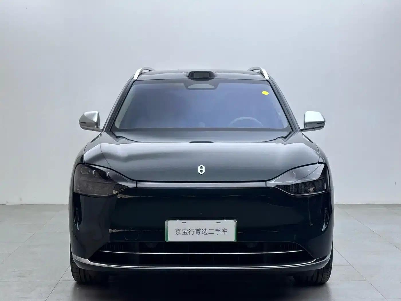 Wenjie M9 2024 Range Extended Ultra Edition 52kWh 6-Seater — миниатюра 2