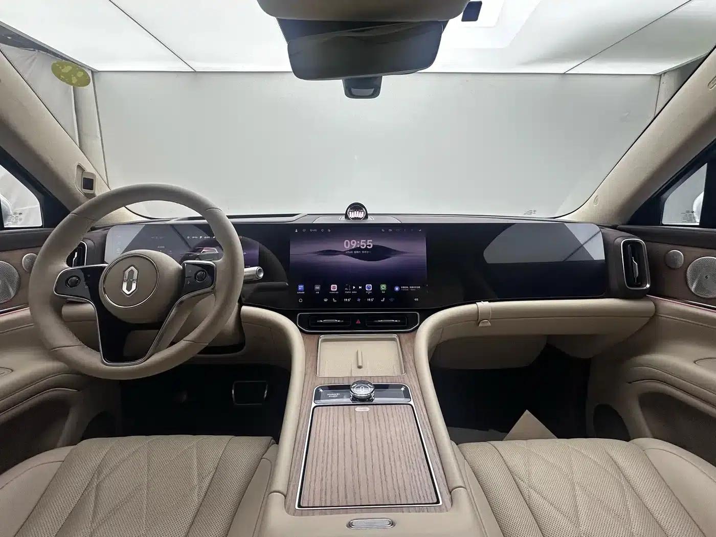 Wenjie M9 2024 Range Extended Ultra Edition 52kWh 6-Seater — миниатюра 7