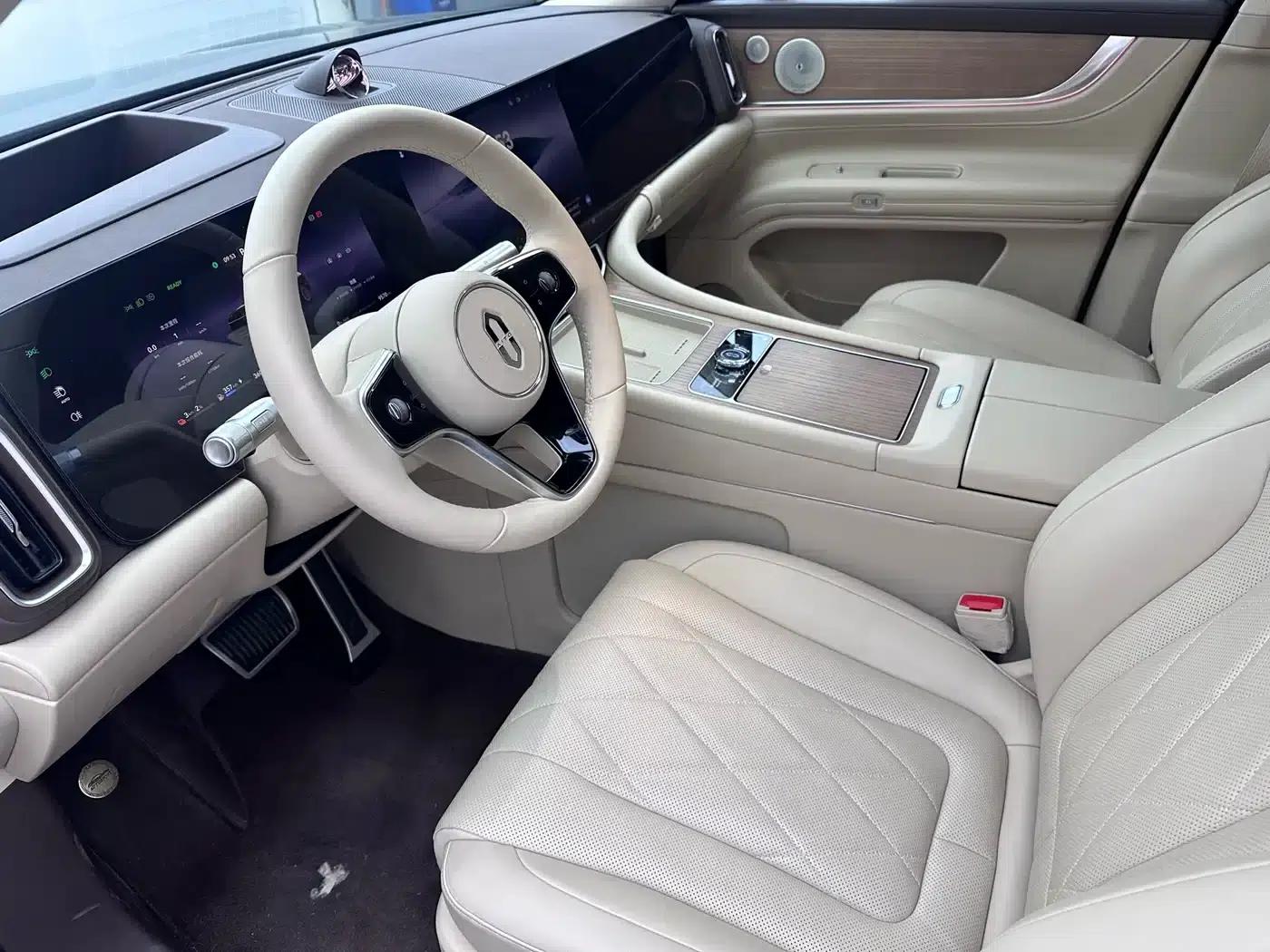 Wenjie M9 2024 Range Extended Ultra Edition 52kWh 6-Seater — миниатюра 8