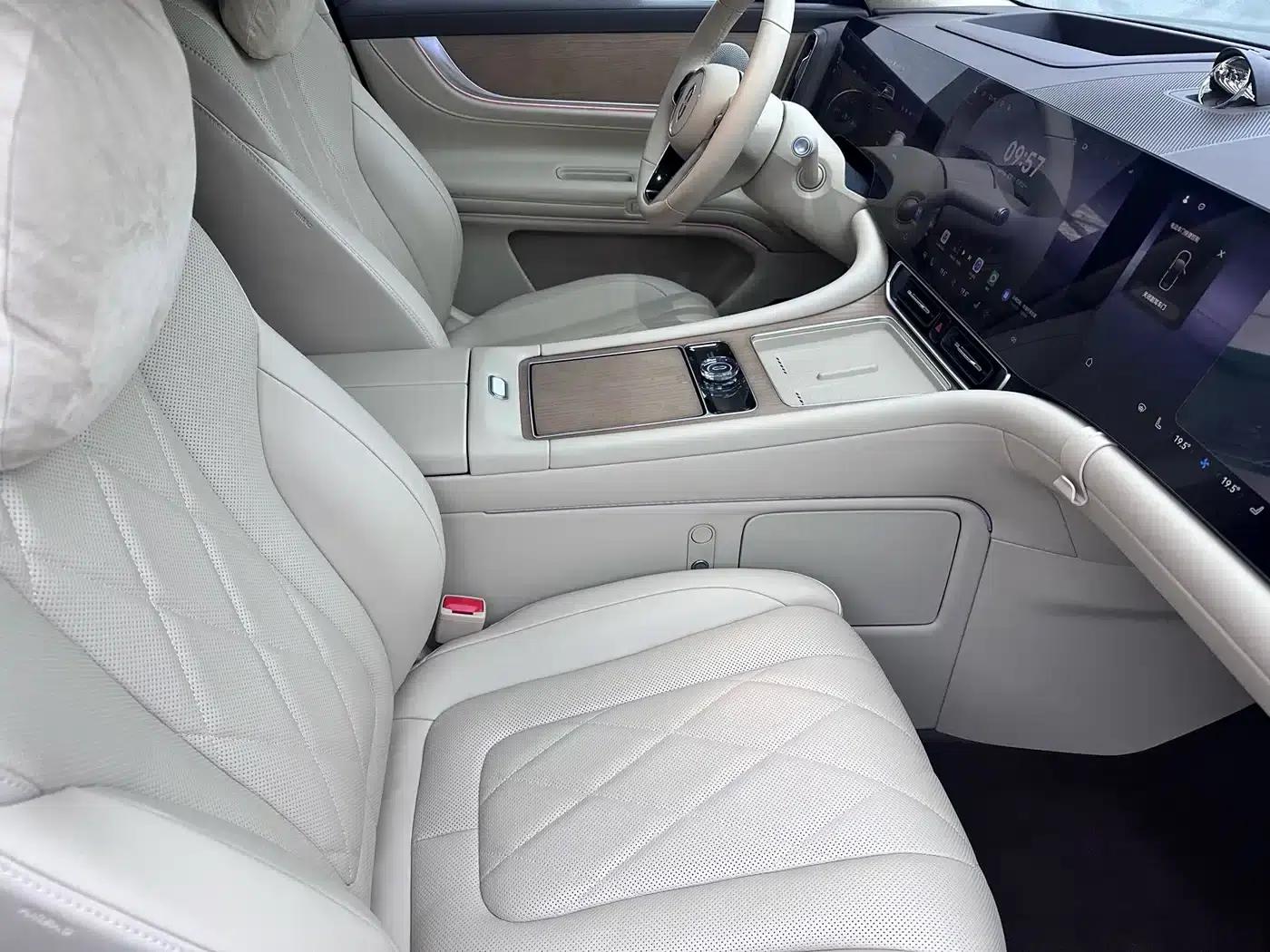 Wenjie M9 2024 Range Extended Ultra Edition 52kWh 6-Seater — миниатюра 10