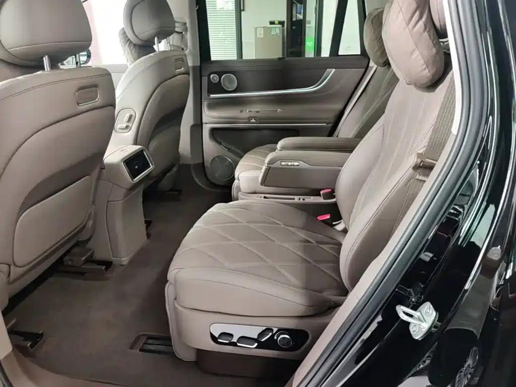 Wenjie M9 2025 Ultra Extended Range Edition 52kWh 6-Seat Version (192-line LiDAR) — миниатюра 13