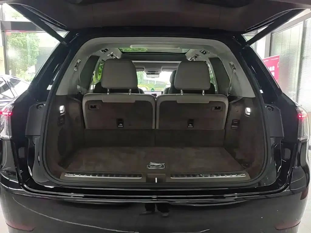 Wenjie M9 2025 Ultra Extended Range Edition 52kWh 6-Seat Version (192-line LiDAR) — миниатюра 15