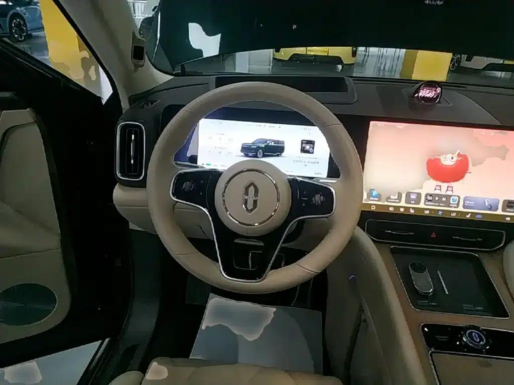 Wenjie M9 2025 Pure Electric Ultra Edition 100kWh 6-Seat Version (192-line LiDAR) — миниатюра 11