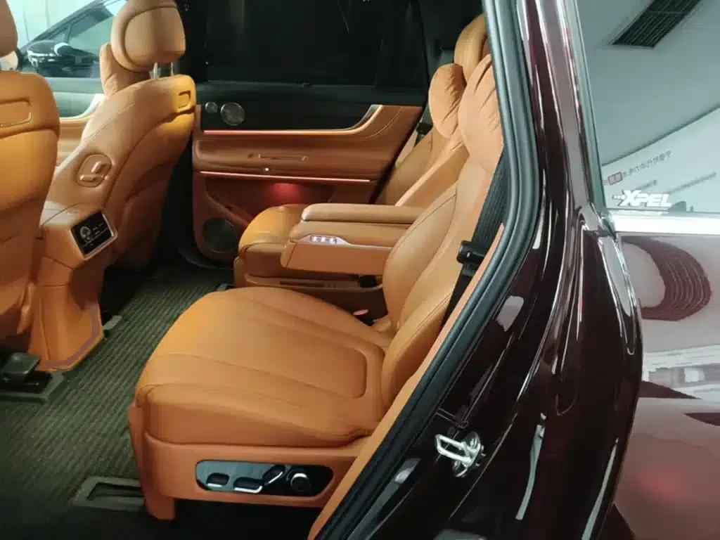 Wenjie M9 2025 Extended Range Max Edition 52kWh 6-Seat Version (192-line LiDAR) — миниатюра 13