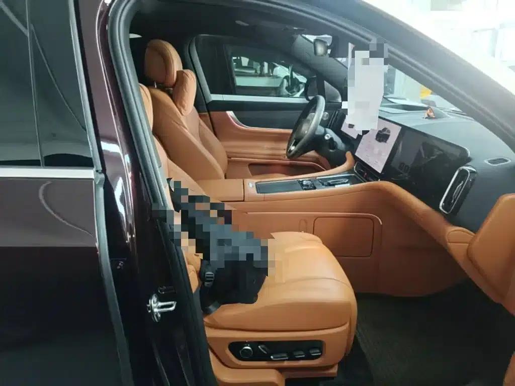 Wenjie M9 2025 Extended Range Max Edition 52kWh 6-Seat Version (192-line LiDAR) — миниатюра 20