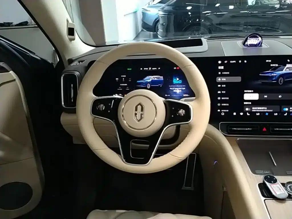 Wenjie M9 2025 Ultra Extended Range Edition 52kWh 6-Seat Version (192-line LiDAR) — миниатюра 11