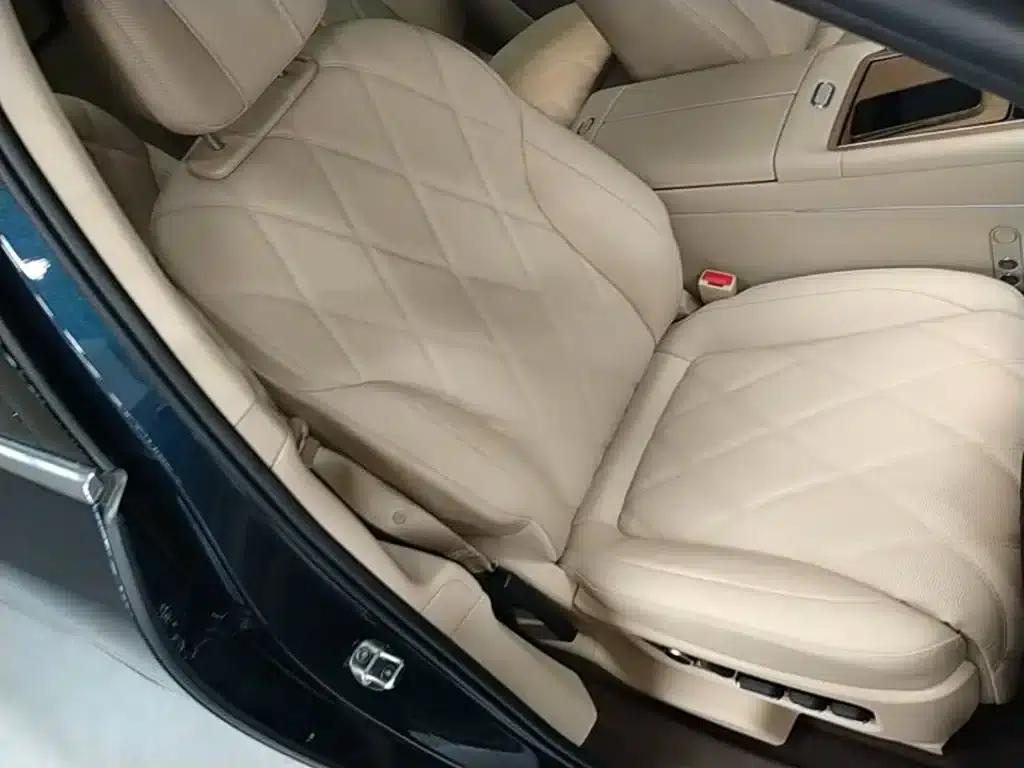 Wenjie M9 2025 Ultra Extended Range Edition 52kWh 6-Seat Version (192-line LiDAR) — миниатюра 25
