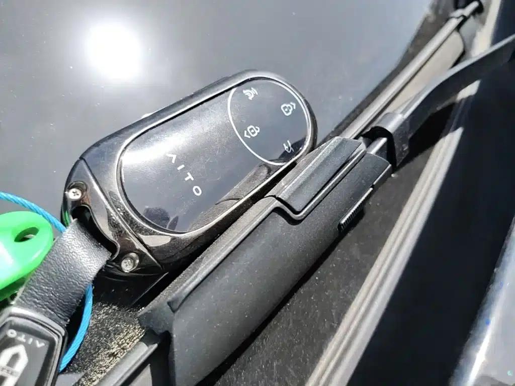 Wenjie M9 2025 Ultra Extended Range Edition 52kWh 6-Seat Version (192-line LiDAR) — миниатюра 9