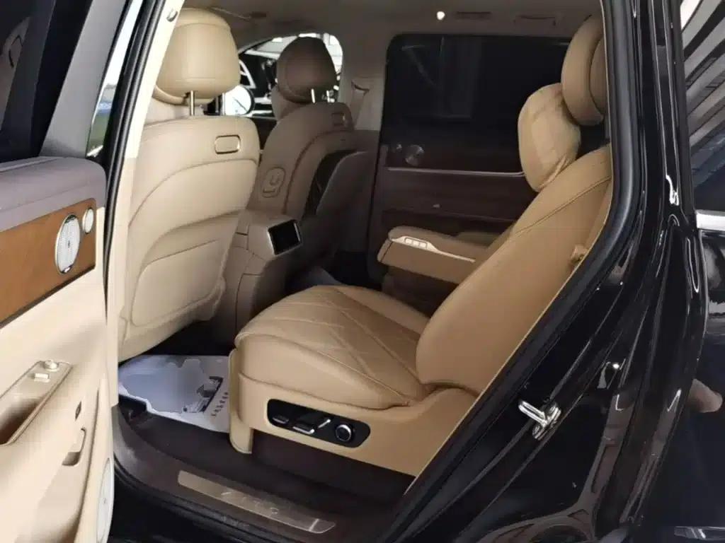 Wenjie M9 2025 Ultra Extended Range Edition 52kWh 6-Seat Version (192-line LiDAR) — миниатюра 17