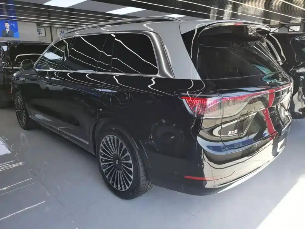 Wenjie M9 2025 Ultra Extended Range Edition 52kWh 6-Seat Version (192-line LiDAR) — миниатюра 5