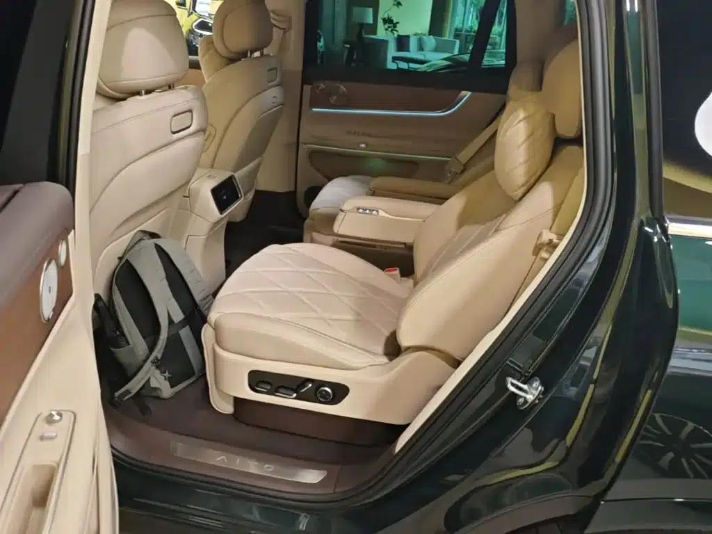 Wenjie M9 2025 Pure Electric Ultra Edition 100kWh 6-Seat Version (192-line LiDAR) — миниатюра 17