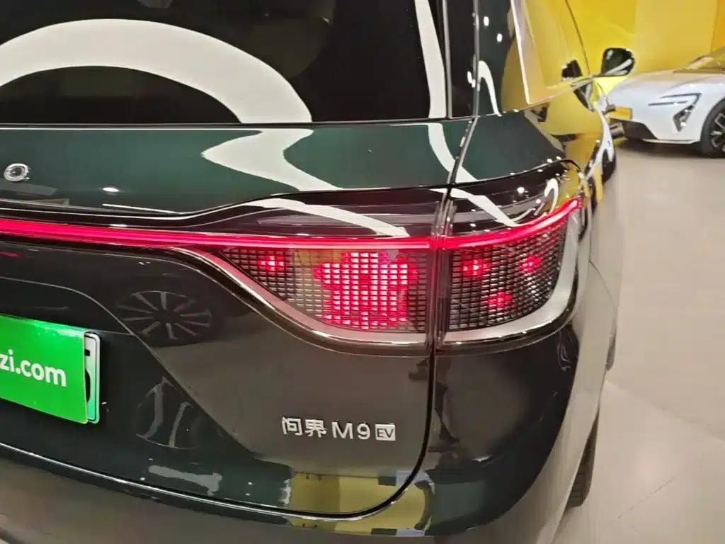 Wenjie M9 2025 Pure Electric Ultra Edition 100kWh 6-Seat Version (192-line LiDAR) — миниатюра 8