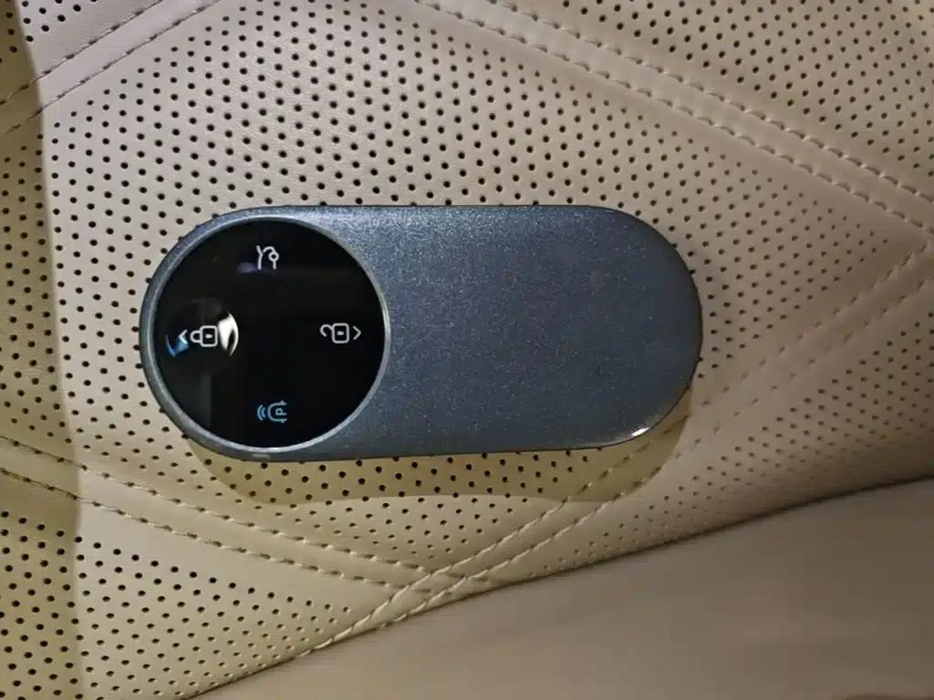 Wenjie M9 2025 Pure Electric Ultra Edition 100kWh 6-Seat Version (192-line LiDAR) — миниатюра 9