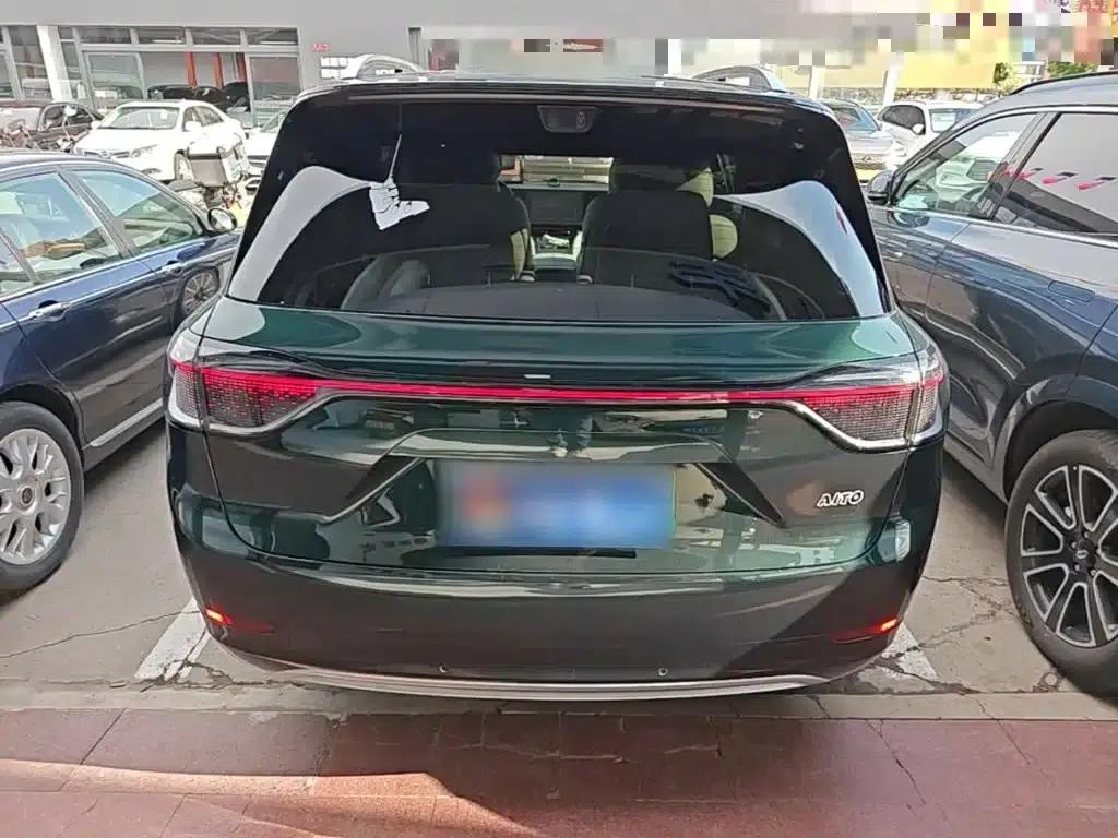 Wenjie M9 2025 Extended Range Max Edition 52kWh 6-Seat Version (192-line LiDAR) — миниатюра 6