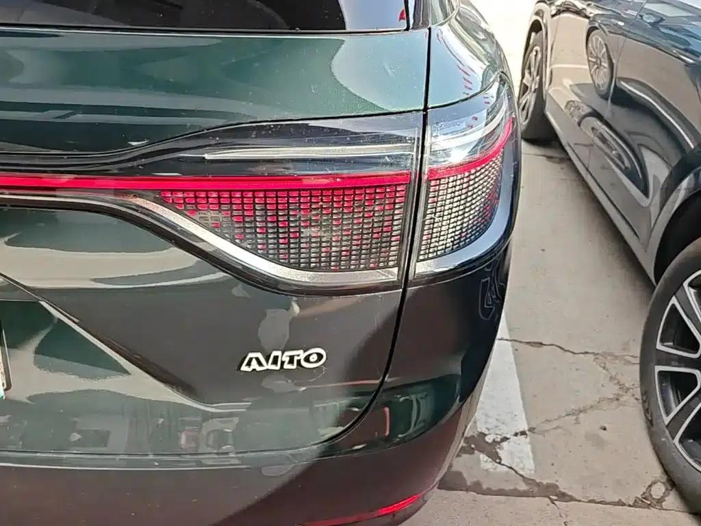 Wenjie M9 2025 Extended Range Max Edition 52kWh 6-Seat Version (192-line LiDAR) — миниатюра 8