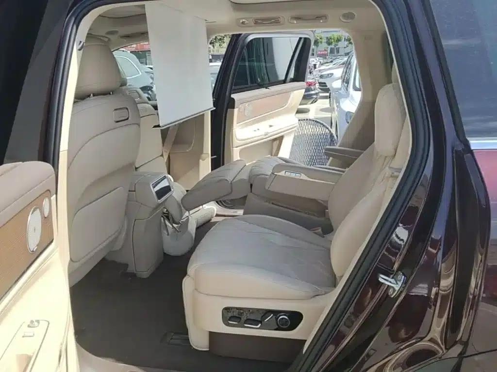 Wenjie M9 2025 Ultra Extended Range Edition 52kWh 6-Seat Version (192-line LiDAR) — миниатюра 17