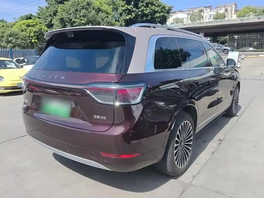 Wenjie M9 2025 Ultra Extended Range Edition 52kWh 6-Seat Version (192-line LiDAR) — миниатюра 7