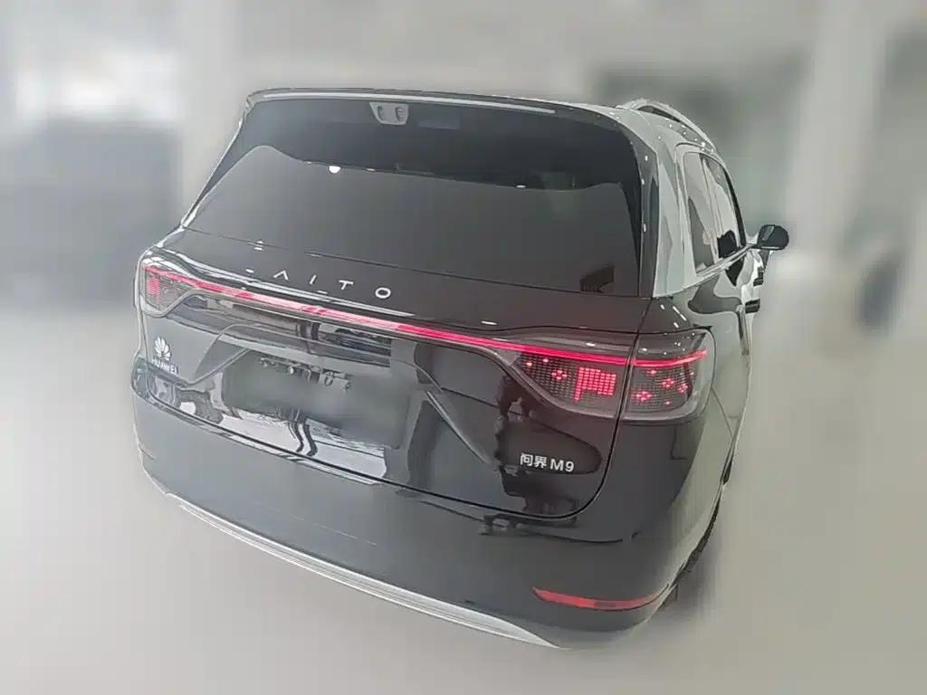 Wenjie M9 2025 Ultra Extended Range Edition (52kWh, 6-seater, 192-line LiDAR) — миниатюра 12