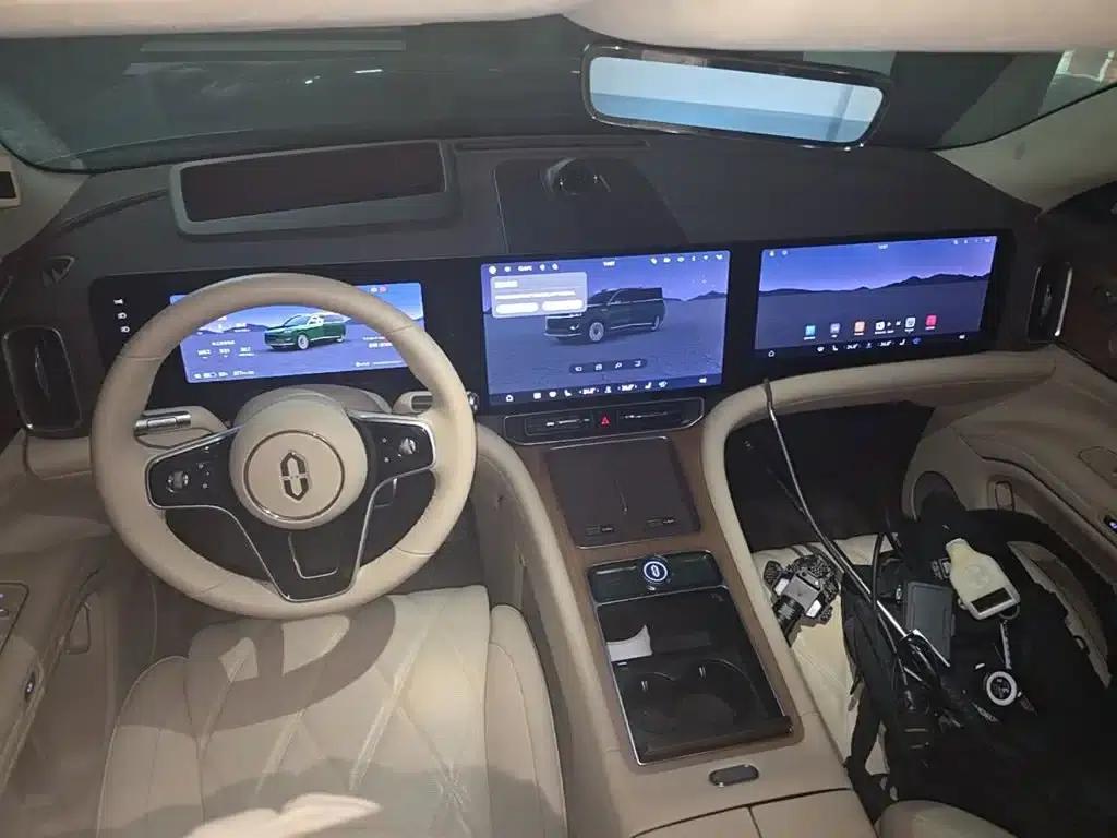 Wenjie M9 2025 Pure Electric Ultra Edition (100kWh, 6-seater, 192-line LiDAR) — миниатюра 16