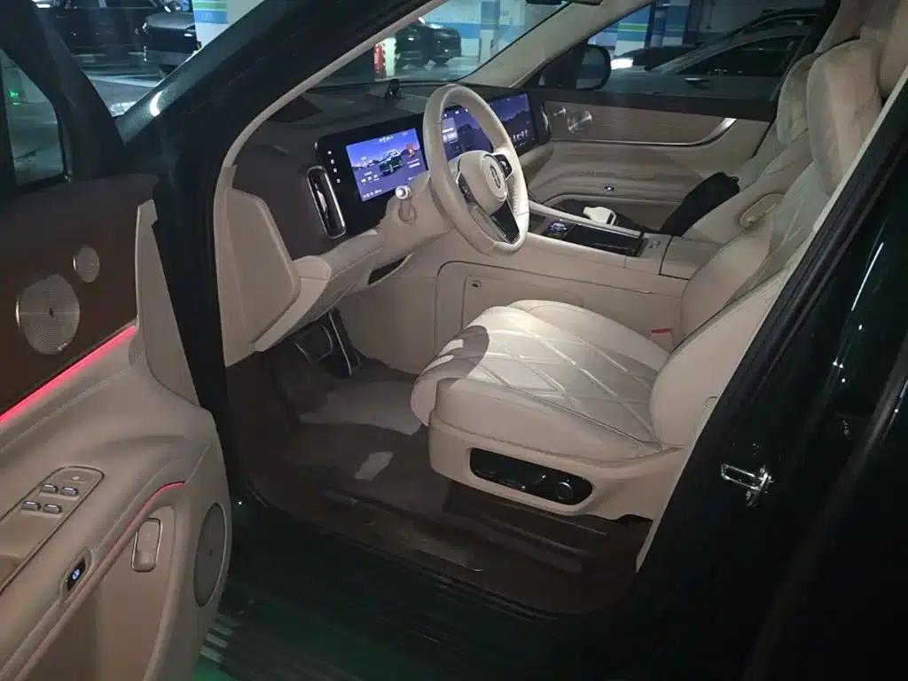 Wenjie M9 2025 Pure Electric Ultra Edition (100kWh, 6-seater, 192-line LiDAR) — миниатюра 22