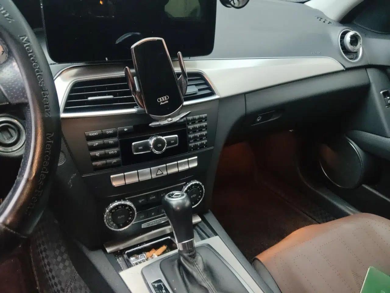Mercedes-Benz C-Class 2011 C 200 Fashion Travel Edition — миниатюра 13