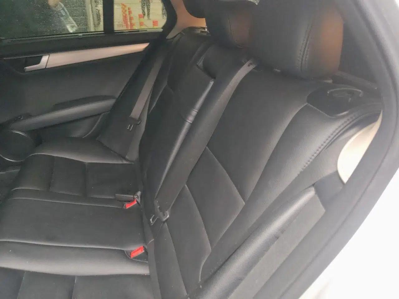 Mercedes-Benz C-Class 2011 C 200 Fashion Travel Edition — миниатюра 17