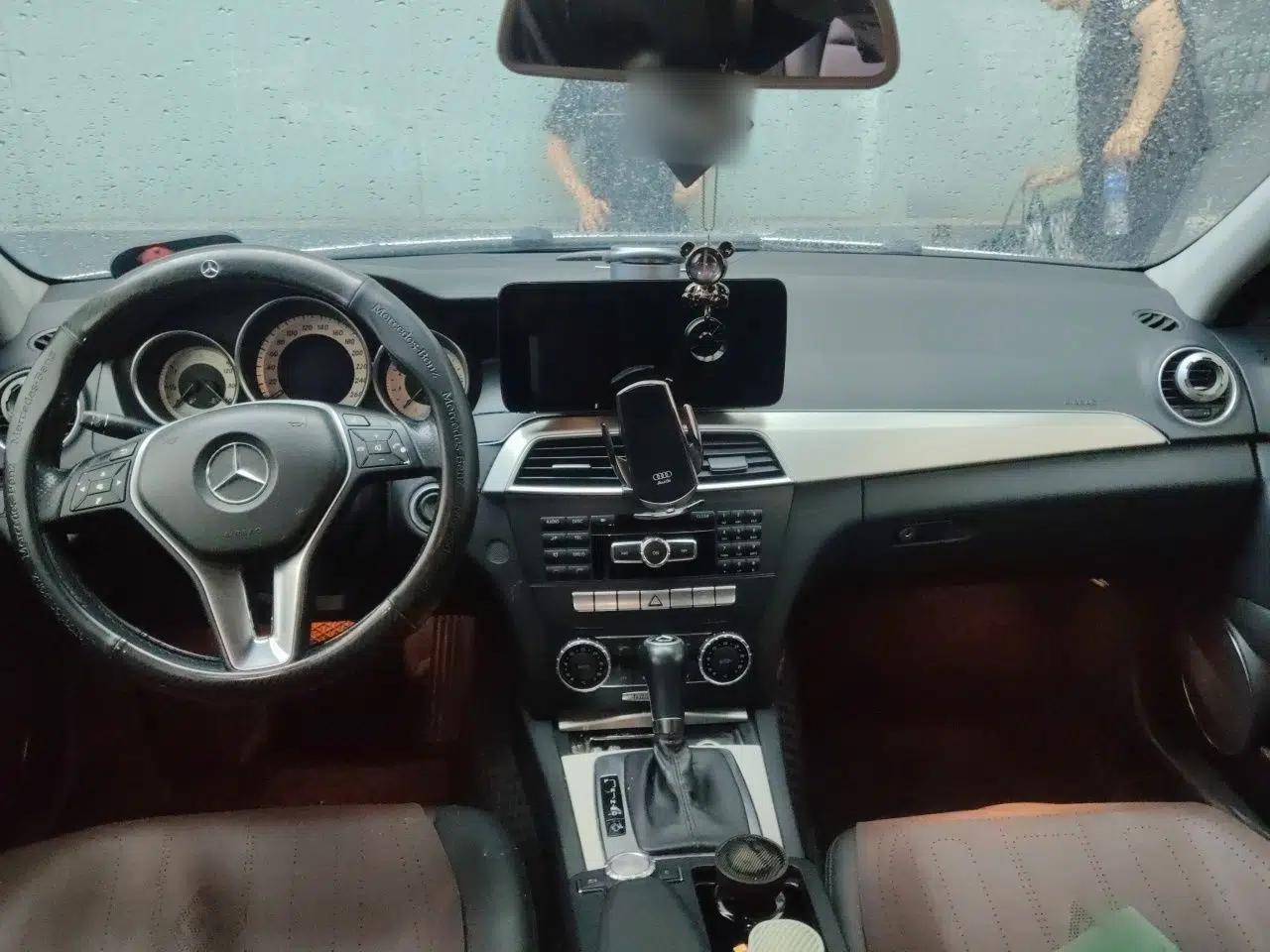 Mercedes-Benz C-Class 2011 C 200 Fashion Travel Edition — миниатюра 9