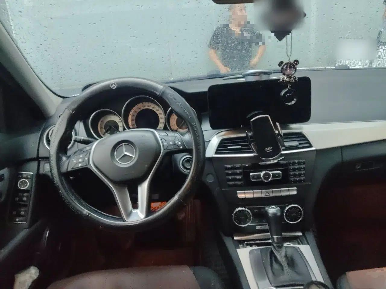 Mercedes-Benz C-Class 2011 C 200 Fashion Travel Edition — миниатюра 10