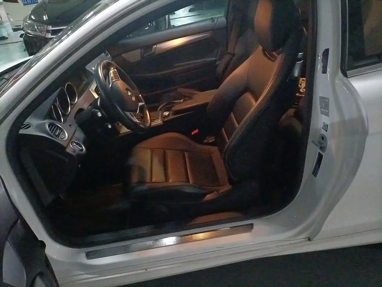 Mercedes-Benz C-Class 2013 C 180 Coupe — миниатюра 15
