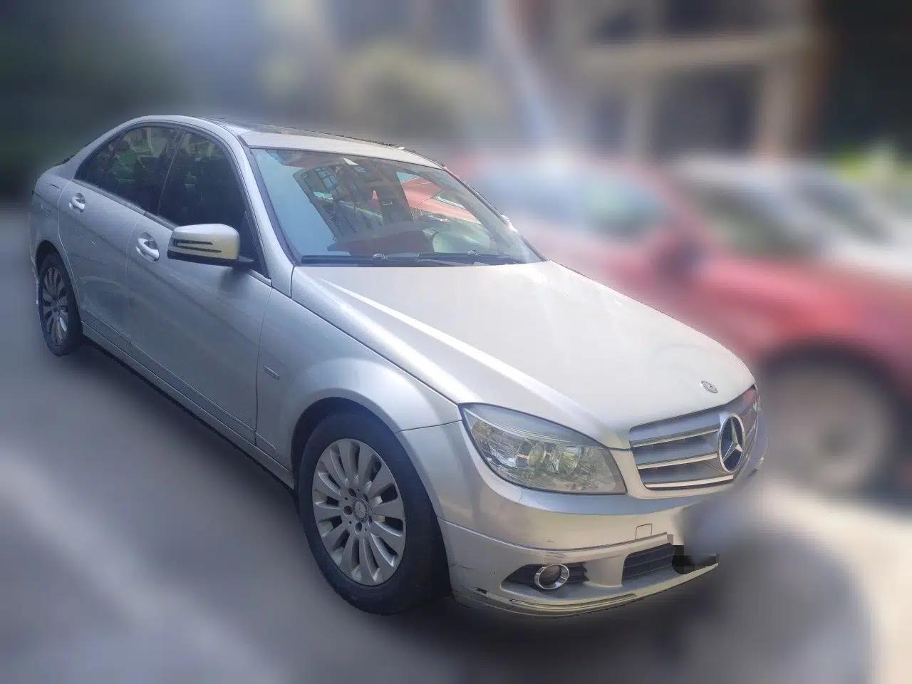Mercedes-Benz C-Class 2010 C 200 CGI Elegance Model — миниатюра 3
