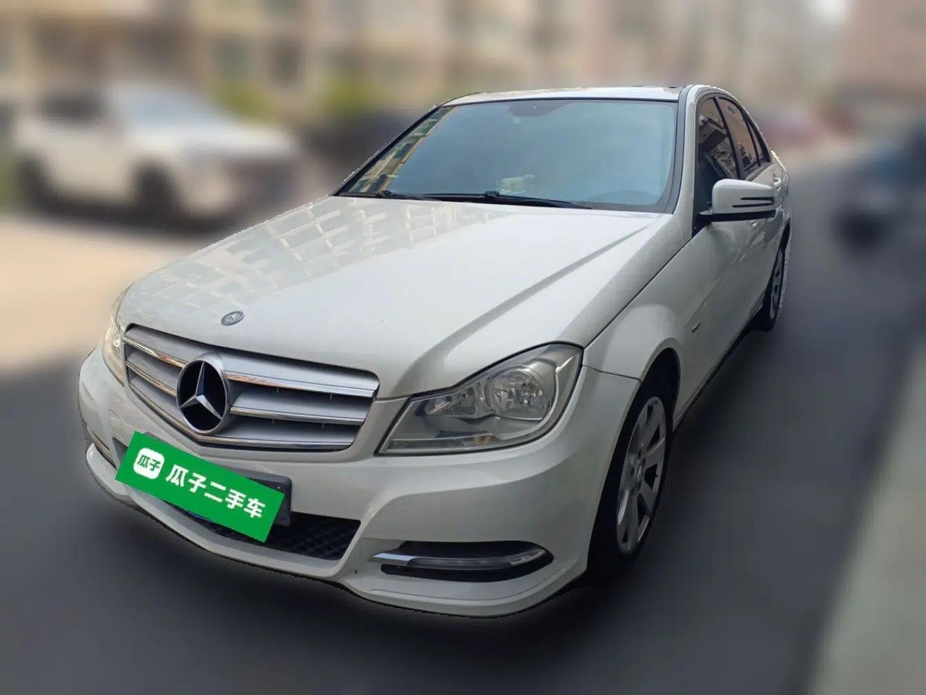 Mercedes-Benz C-Class 2011 C 180K Classic model — миниатюра 1