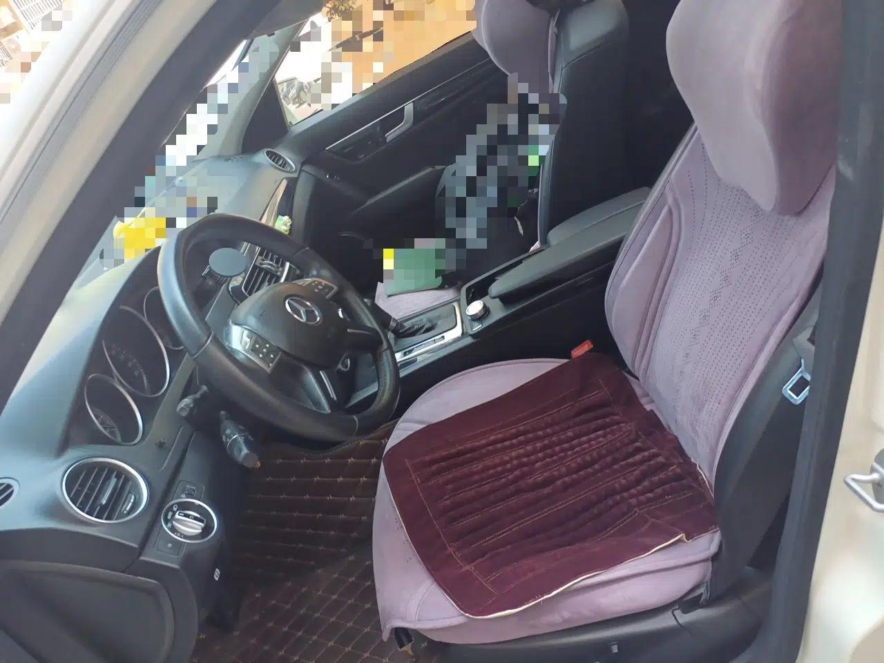 Mercedes-Benz C-Class 2011 C 180K Classic model — миниатюра 15